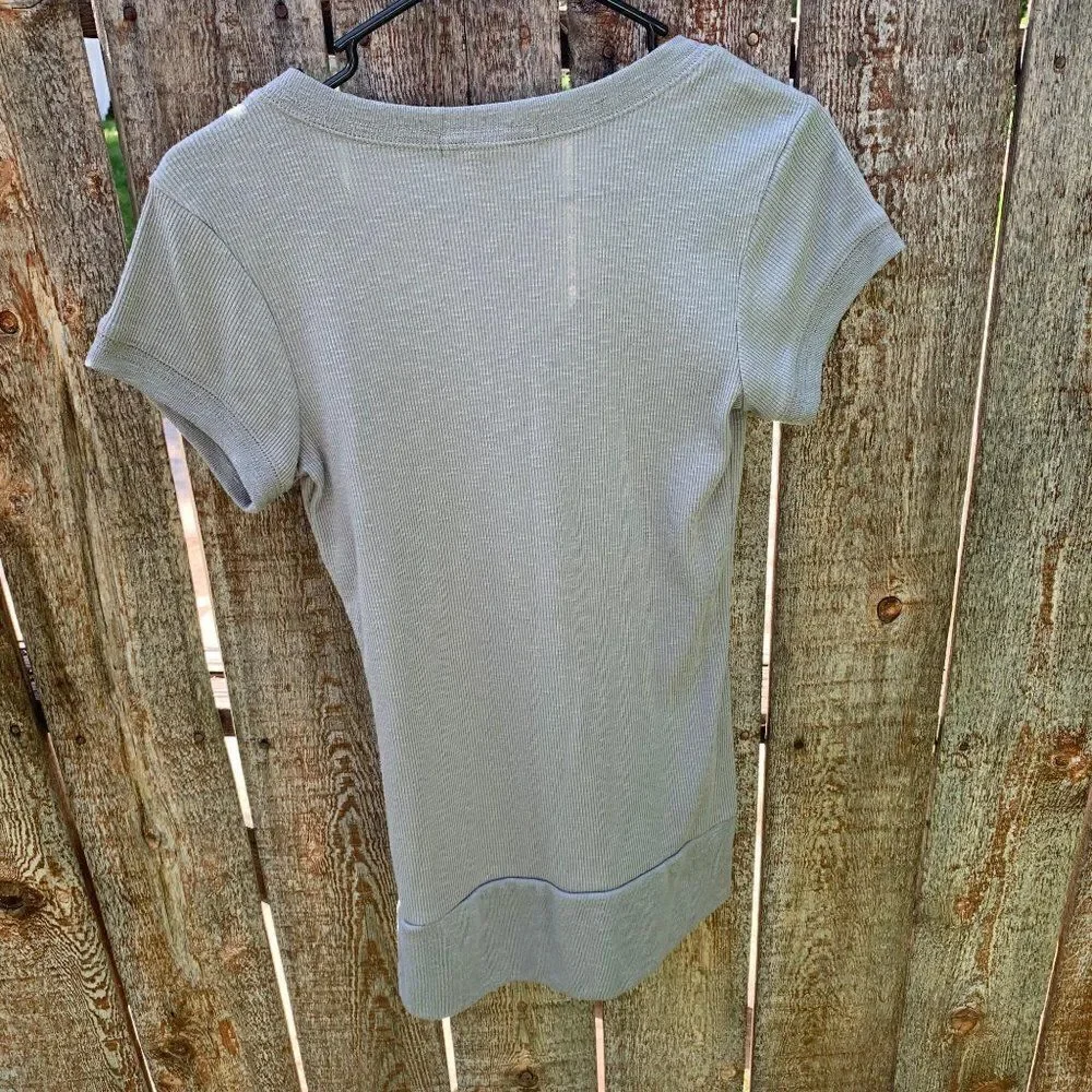 Planet Gold short sleeve fitted long sweater type